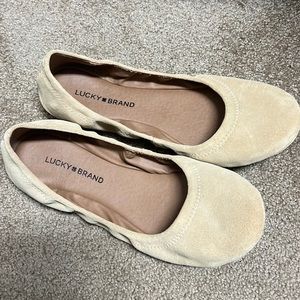 Suede lucky ballet flats